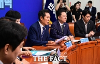  與, 오찬 회동 앞두고 