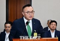  산자위 출석한 황주호 한수원 사장 [포토]
