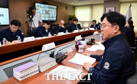 임금체불 근절 기관장 회의에서 모두발언하는 김영훈 노동부 장관 [포토]