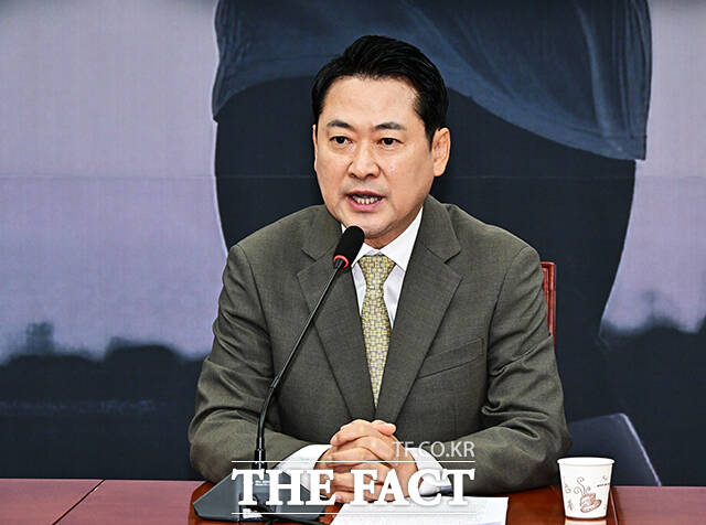 장동혁 국민의힘 대표가 9일 오전 서울 여의도 국회에서 정청래 더불어민주당 대표 교섭단체 연설 관련 입장 발표를 하고 있다. /국회=배정한 기자