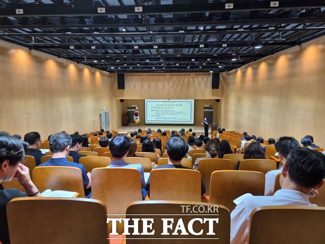 9일 대전교육정보원에서 중학교 교육과정 업무담당자 및 지원단을 대상으로 연수를 진행하고 있다. /대전교육청