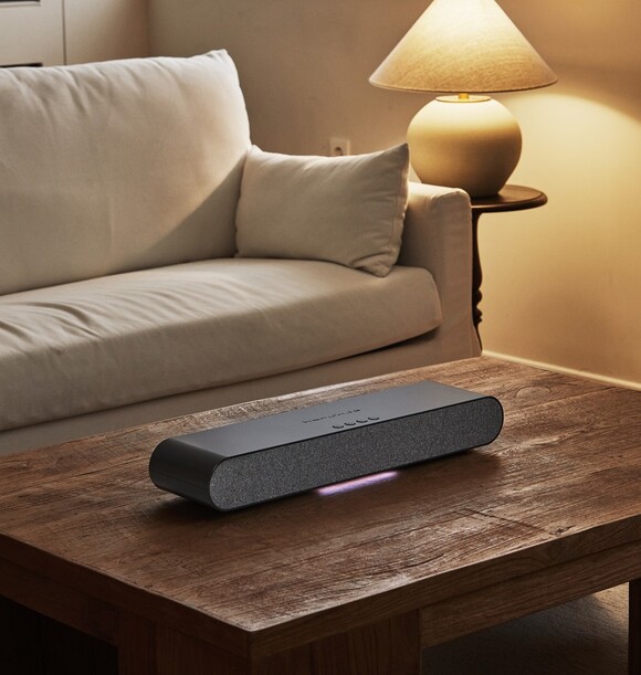 제이디솔루션은 지난 5일(현지시간)부터 독일 베를린에서 열린 IFA 2025에서 청력보조 스피커 하룬제로 IFA 베스트 오디오 혁신상을 받았다고 9일 밝혔다. /제이디솔루션