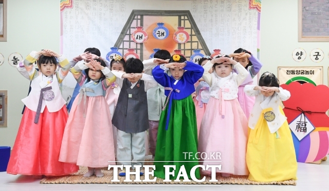 사회복지법인 어린이집은 보육시설 확충이 절실했던 1990년대 국가를 대신해 공보육을 제공하는 역할을 수행했다. 사진은 서울의 한 어린이집으로 기사 내용과 무관./서예원 기자