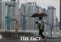  8월 취업자 16만명 증가…건설·제조업 '고용 부진' 계속