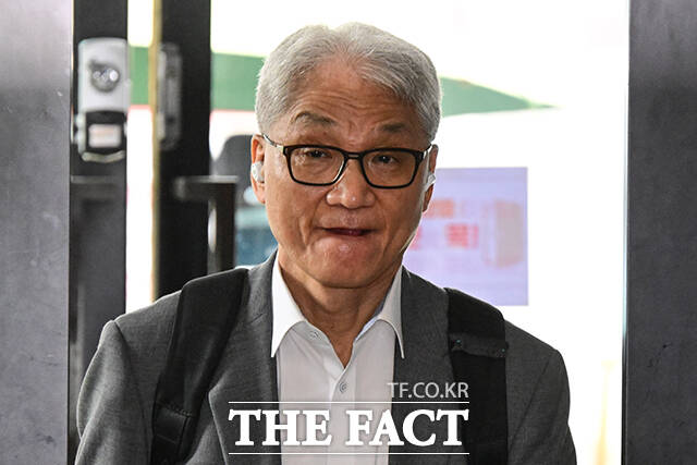 여상원 국민의힘 윤리위원장이 11일 지난 대선에서 후보 교체 시도를 주도했다는 이유로 윤리위에 부쳐진 권영세 전 비상대책위원장과 이양수 전 사무총장을 징계하지 않기로 윤리위가 결정했다고 밝혔다. /남윤호 기자