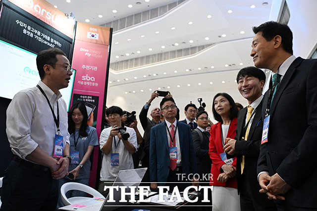 오 시장의 흐뭇한 미소