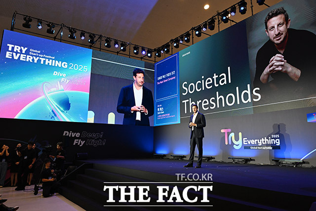 오픈 AI 상업화전략 총괄 출신 잭 캐스.