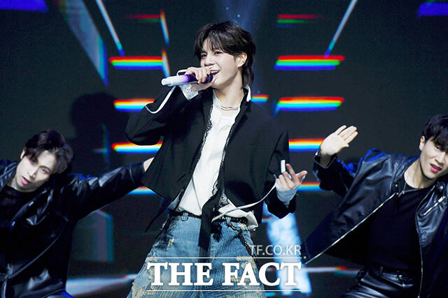 가수 정동원(18) 씨가 무면허 운전 혐의로 검찰 수사를 받고 있다. 서울서부지검은 최근 정 씨를 도로교통법 위반(무면허 운전) 혐의로 수사 중이라고 11일 밝혔다. /장윤석 기자