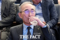  '소액결재 피해' 사과... 목타는 김영섭 KT 대표이사 [포토]
