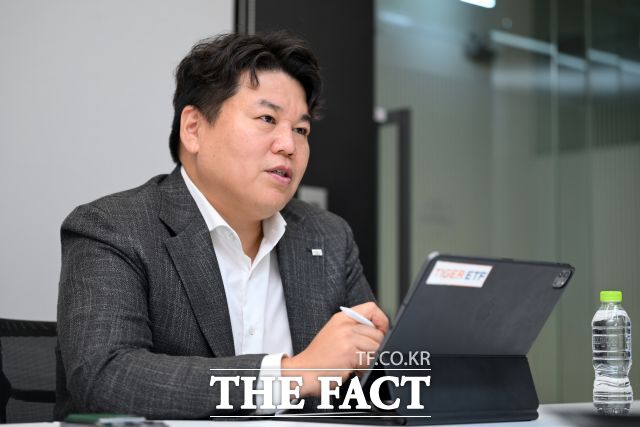 이정환 미래에셋자산운용 ETF운용부문 상무는 ETF에 투자할 때 복리 투자의 중요성을 강조하며, 미래에셋자산운용이 맨파워와 글로벌 네트워크 강점을 통해 차별화된 상품을 상장하고 있다고 말했다. /서예원 기자