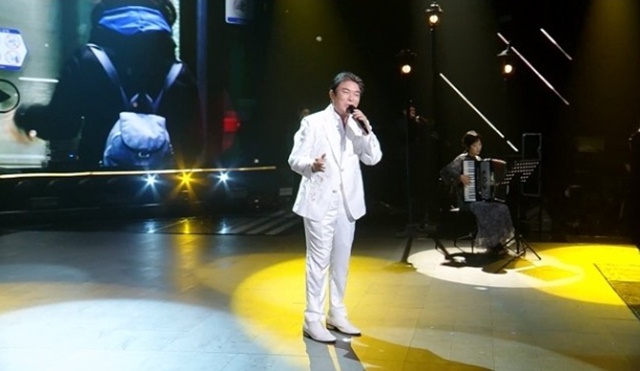 트로트 맏형이자 서민가수 이미지로 짙은 가수 배일호는 전국노래자랑 등 KBS1의 전통 트로트 프로그램들에서도 여전히 초대가수 자격으로 자주 무대에 선다. /KBS 불후의 명곡