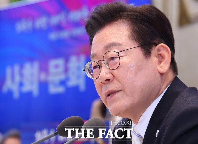 이재명 대통령은 11일 취임 100일 기자회견에서 세제는 언제든 바뀔 수 있는 것이라고 언급했다. /뉴시스
