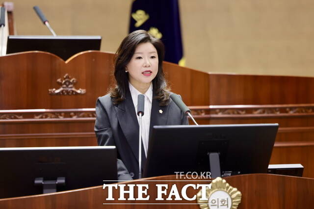 유수희 천안시의회 의원이 제282회 시의회 임시회에서 발언을 하고 있다./천안시의회
