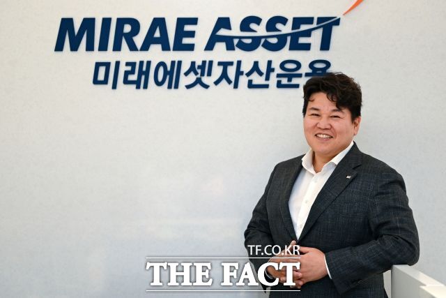 이정환 미래에셋자산운용 ETF운용부문 상무는 ETF가 연금 장기 투자 수단으로 자리잡았다며, 중국 반도체 ETF에 투자할 것을 강조했다. /서예원 기자