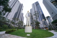  미술관 품은 청담 르엘…롯데건설, 세계적 작가 작품 설치
