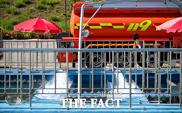 정수장으로 곧바로 투입되는 물.