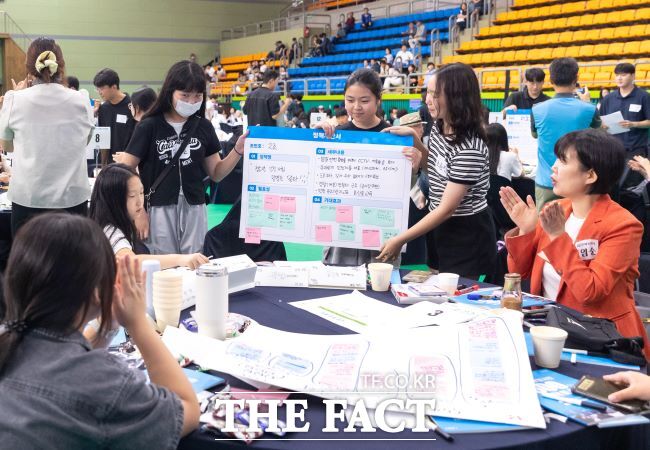 ‘제8회 광명시민 500인 원탁토론회’ 진행 모습./광명시