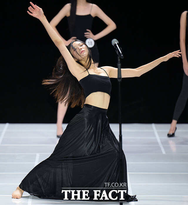 각양각색 매력이 넘치는 참가자들.