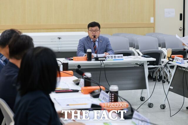 전남도의회 농촌 창업 연구회가 중간보고회를 개최하고 있다. /전남도의회