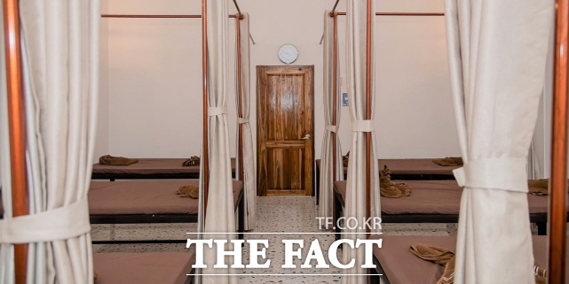 라오스 현지의 사우나-때밀이-마사지샵 내부 모습. /조상연