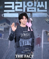  홍학과 함께 돌아온 김지훈 '여전히 잘생김'[TF사진관]