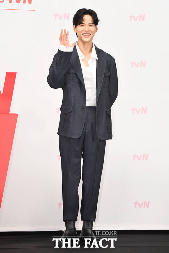 배우 윤지온이 음주운전에 적발되면서 내년 방영 예정인 새 드라마 아기가 생겼어요에서 하차한다. /장윤석 기