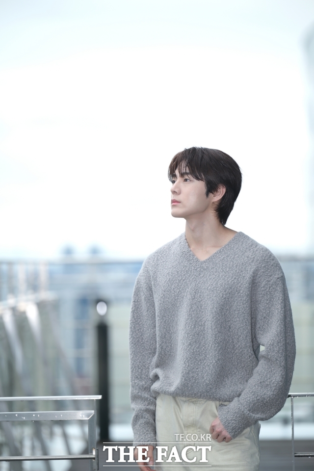 배우 유정후가 KBS2 수목드라마 내 여자친구는 상남자에서 성별이 바뀐 이후의 김지은인 김지훈 역으로 열연했다. /장윤석 기자