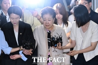  '통일교 청탁 의혹' 한학자 총재 특검 출석 [TF사진관]