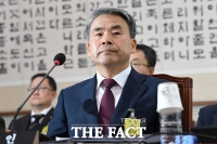  [속보] 이종섭 전 국방장관 채상병 특검 첫 출석