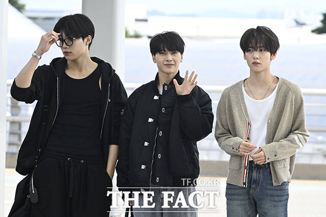 왼쪽부터 박건욱, 석매튜, 한유진, 리키.