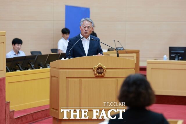 16일 도정질문에서 박성재 전남도의원이 발언하고 있다. /전남도의회