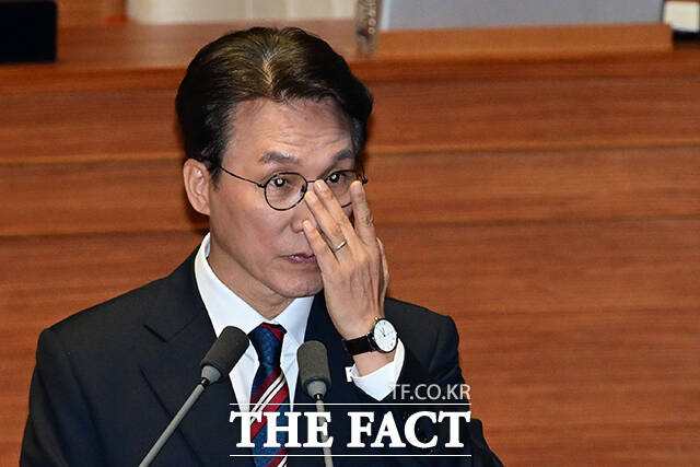 김민석 국무총리는 19일 일부 반중(反中) 집회에 대해 필요시 집회 및 시위에 관한 법률과 경찰관직무집행법 등에 따라 강력하게 조치하라고 지시했다. /남윤호 기자