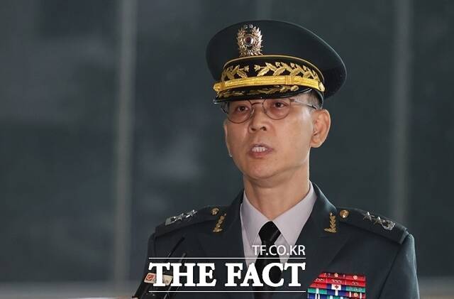 특검팀은 무인기 작전 당시 대통령 경호처장이던 김 전 장관과 김 전 사령관이 직접 소통하며 김 의장에게 작전을 보고하지 않았다는 이른바 합참 패싱 의혹에 대해서도 조사 중이다. 사진은 김 전 사령관. /뉴시스
