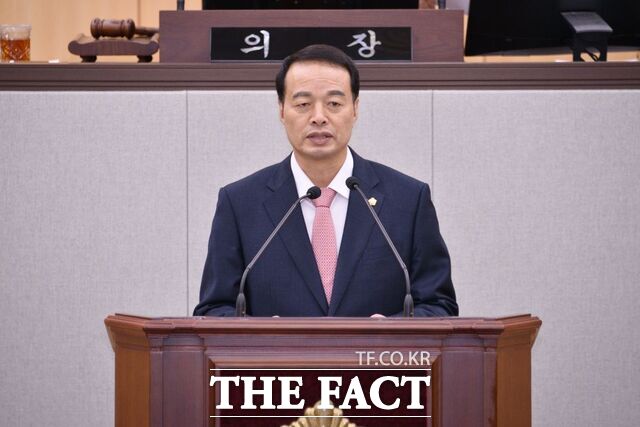 제 250회 임시회에서 송하진 의원이 발언하고 있다. /여수시의회