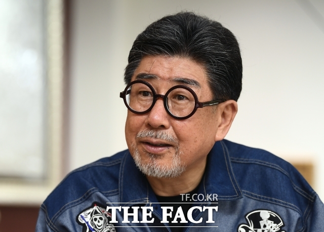 순금 회화의 대가 김일태 화백이 지난 20일 오후 1시, 서울 서대문 더 포레스트빌딩 2층에서 김일태 골드 아트 뮤지엄 개관식 및 테이프 커팅 행사를 진행했다. /더팩트 DB