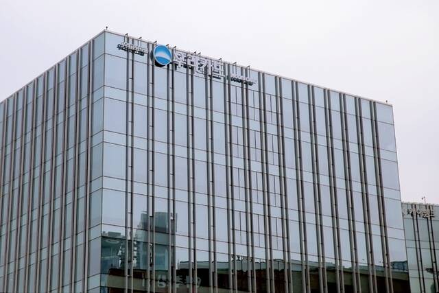 우리카드가 2025년 하반기 신입사원 공개 채용을 진행한다. /우리카드