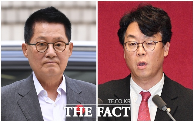 국회 법제사법위원회 소속 곽규택(오른쪽) 국민의힘 의원이 지난 16일 부인과 사별한 박지원 더불어민주당 의원에게 사모님 뭐하세요라고 한 발언에 대해 사과했다. /배정한·이새롬 기자