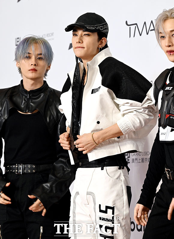 그룹 스트레이 키즈(Stray Kids)의 현진.