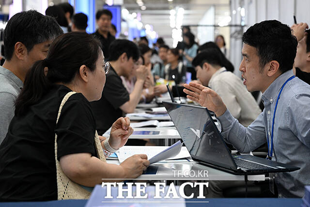 서울권 대학 진학 대신 지방권 대학에 수시 지원하는 학생들이 크게 늘고 있다. /서예원 기자