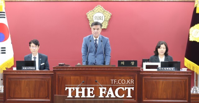 고창군의회는 22일부터 오는 30일까지 10일간 일정으로 제319회 고창군의회 임시회가 개회됐다. 제319회 임시회에는 총 39건의 의안을 심사한다. / 고창군의회