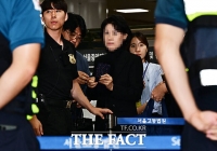  영장실질심사 출석하는 정원주 전 통일교 총재 비서실장 [TF사진관]