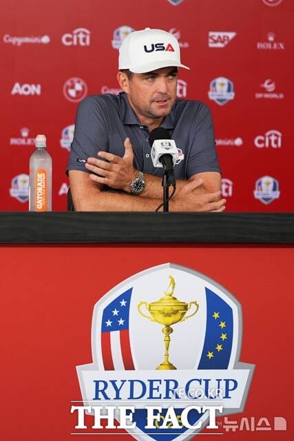 미국팀 단장인 키건 브래들리가 23일(한국시간) 연습라운드 후 기자회견을 하고 있다. 파밍데일(뉴욕)/AP.뉸시스