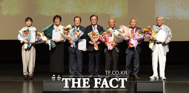 고창군이 23일 고창 문화의전당에서 제29회 노인의 날 기념식을 성황리에 개최했다. /고창군
