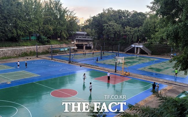 철산배수펌프장 유수지 전경./광명시