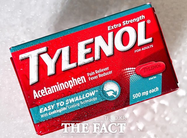 도널드 트럼프 미국 대통령의 임신 중 타이레놀 복용 시 자폐 위험 증가 발언 후폭풍이 거세다. /타이레놀 페이스북