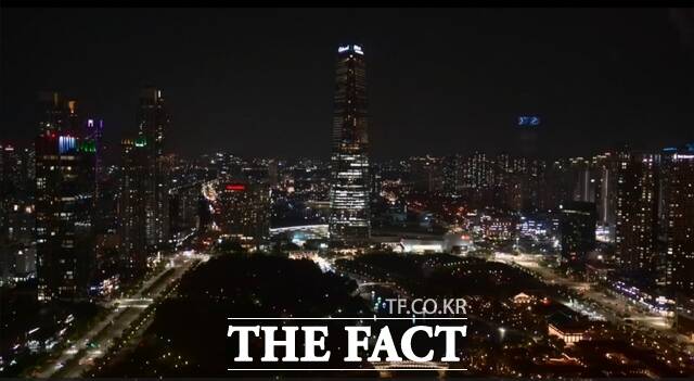 IFEZ 홍보관에서 바라본 송도국제도시 야경 /인천경제청
