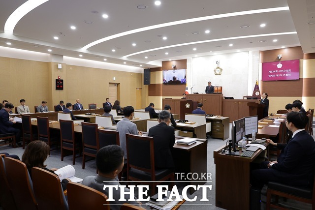 서천군의회가 제334회 임시회를 진행하고 있다. /서천군의회