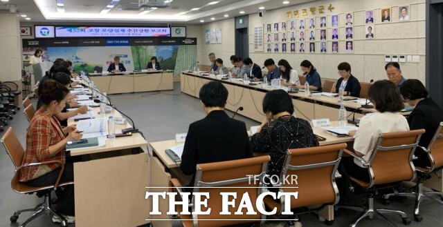고창군이 지난 24일 군청 회의실에서 제52회 고창모양성제 1차 추진상황보고회를 열고 가을 대표축제 준비에 박차를 가하고 있다. /고창군