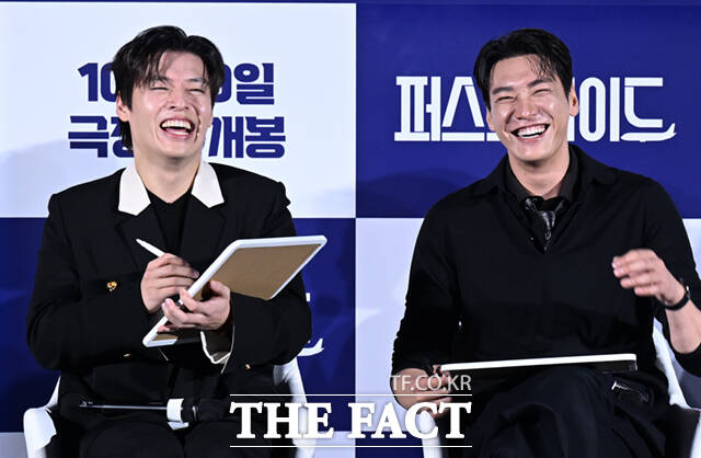 남대중 감독과 재회한 강하늘(왼쪽)은 서로 어떤 스타일인지 아니까 긴말이 필요하지 않아서 훨씬 재밌었다고 소감을 전했다. /이새롬 기자