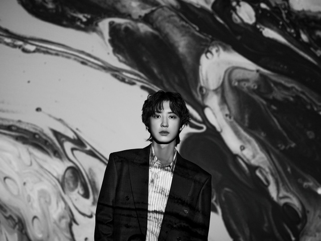 엑소 찬열이 오는 10월 22일 일본 첫 번째 미니앨범 日々를 발매한다. /SM엔터테인먼트